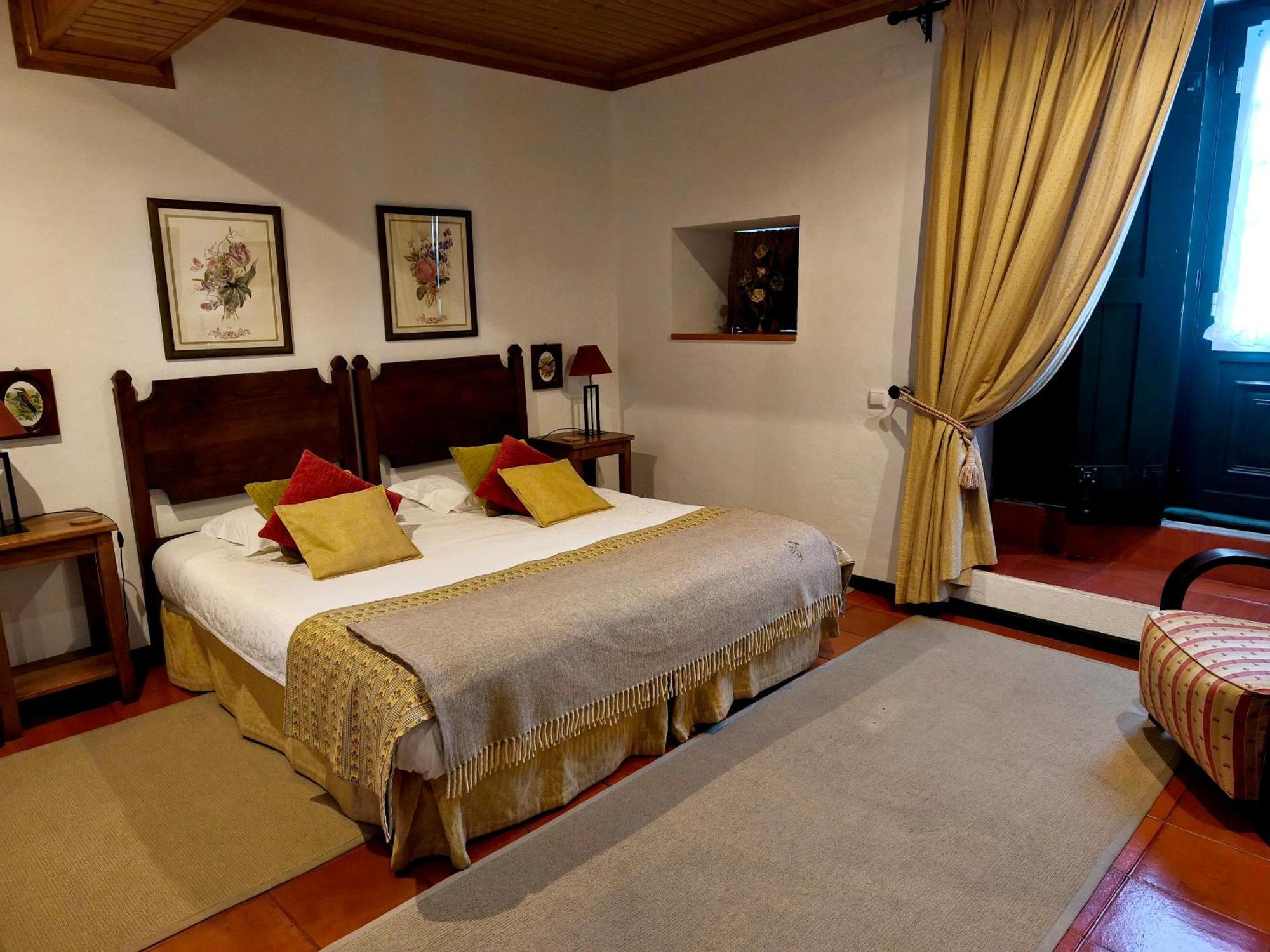 Bed and Breakfast Casa De Santa Ana Da Beira Сейя Экстерьер фото
